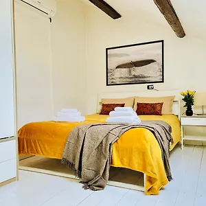 Apartamento Cozy Loft In A Fashion District Of, Milán